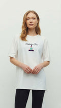 Beyaz Baskılı Meditation Pose T-Shirt