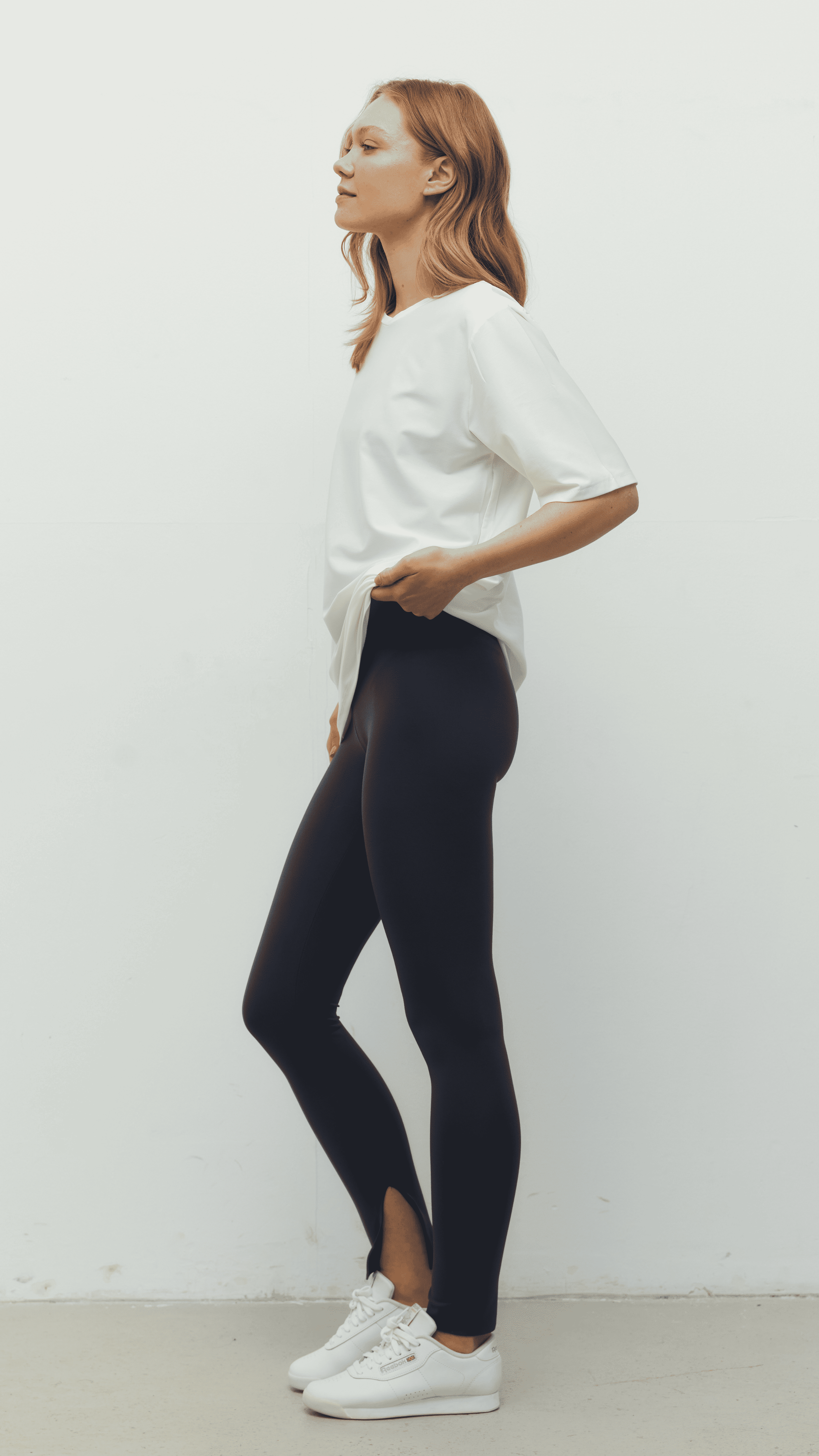 Beyaz Ludam Füme Yırtmaçlı Tayt Bra Oversize Set