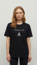 Siyah Baskılı Meditation Pose T-Shirt